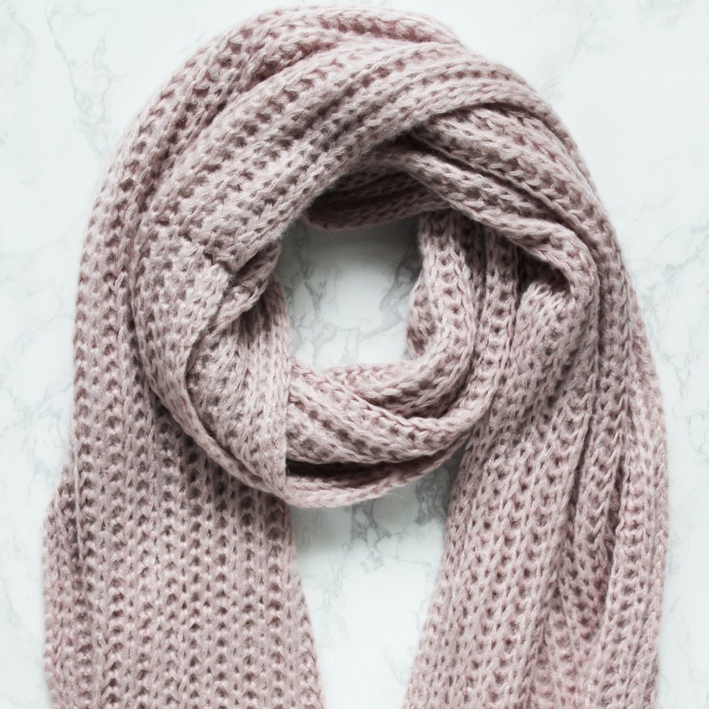 New Bujibaja With Love From Eurostar Lavendar Rib Scarf with Pin